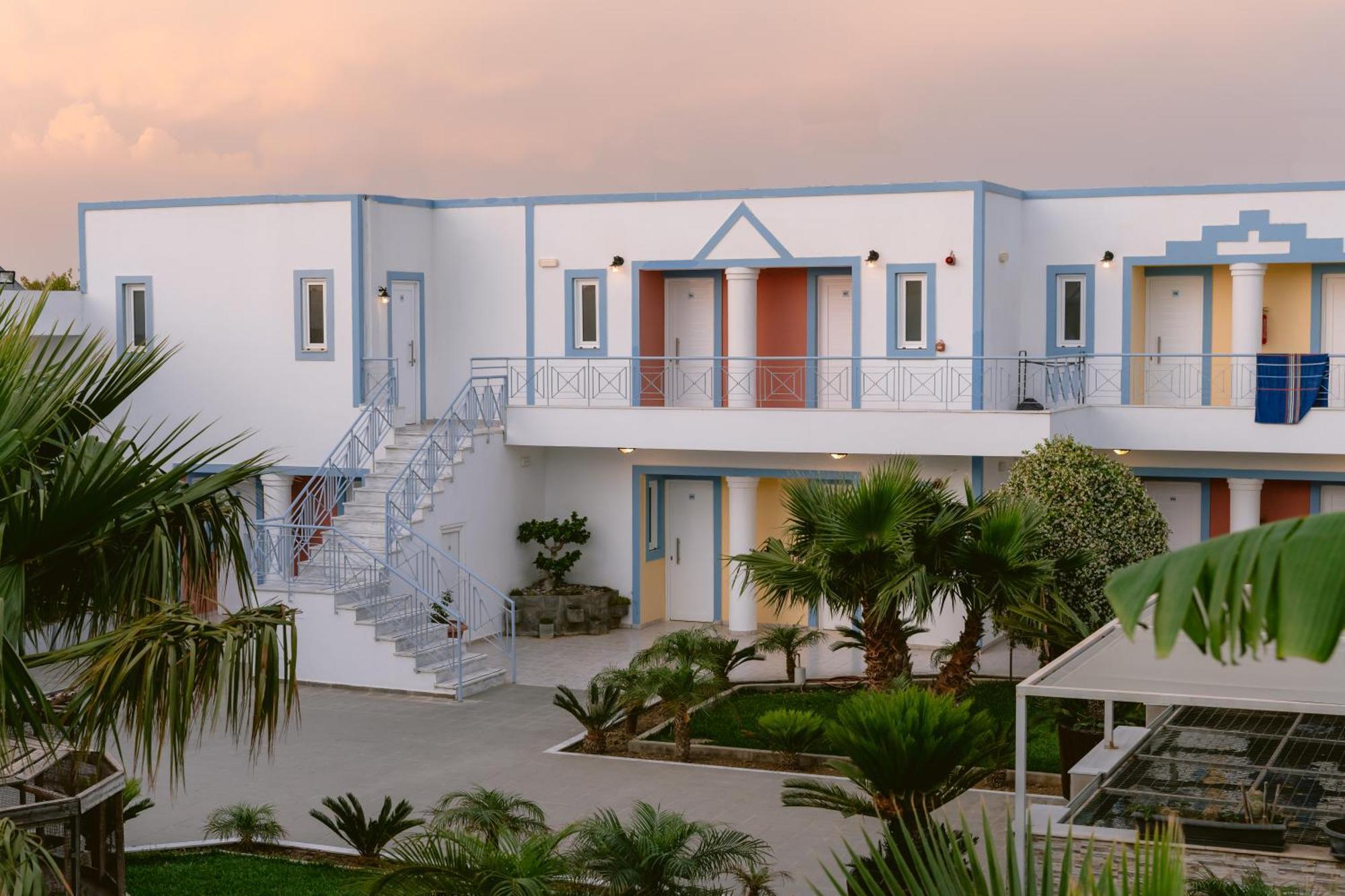 Akti Dimis Hotel Tigkaki  Exterior photo